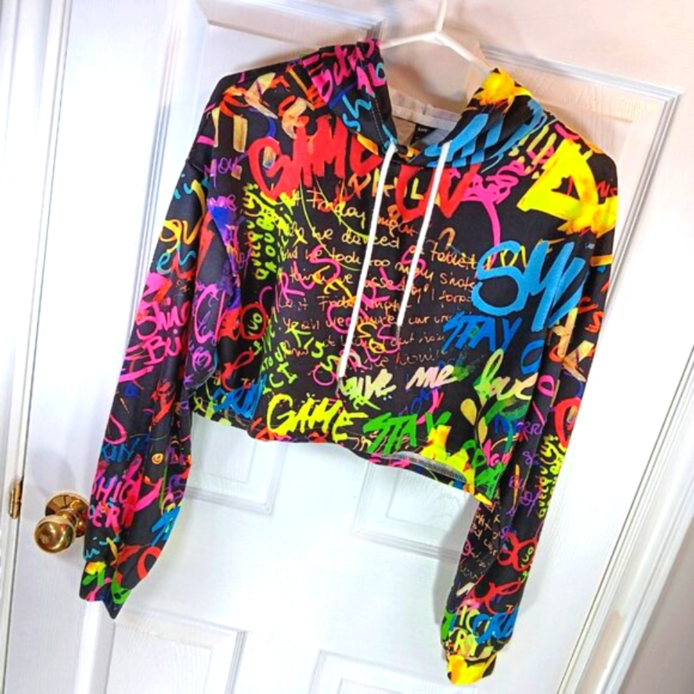 NWOT Shein Women's Graffiti Cropped Hoodie Size S Multi-Color Crop Top - Picture 3 of 13